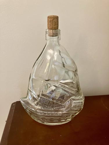 VINTAGE Glass Bottle Ship Decanter Santa Maria 1492-1992 Vetreria Etrusca Italy
