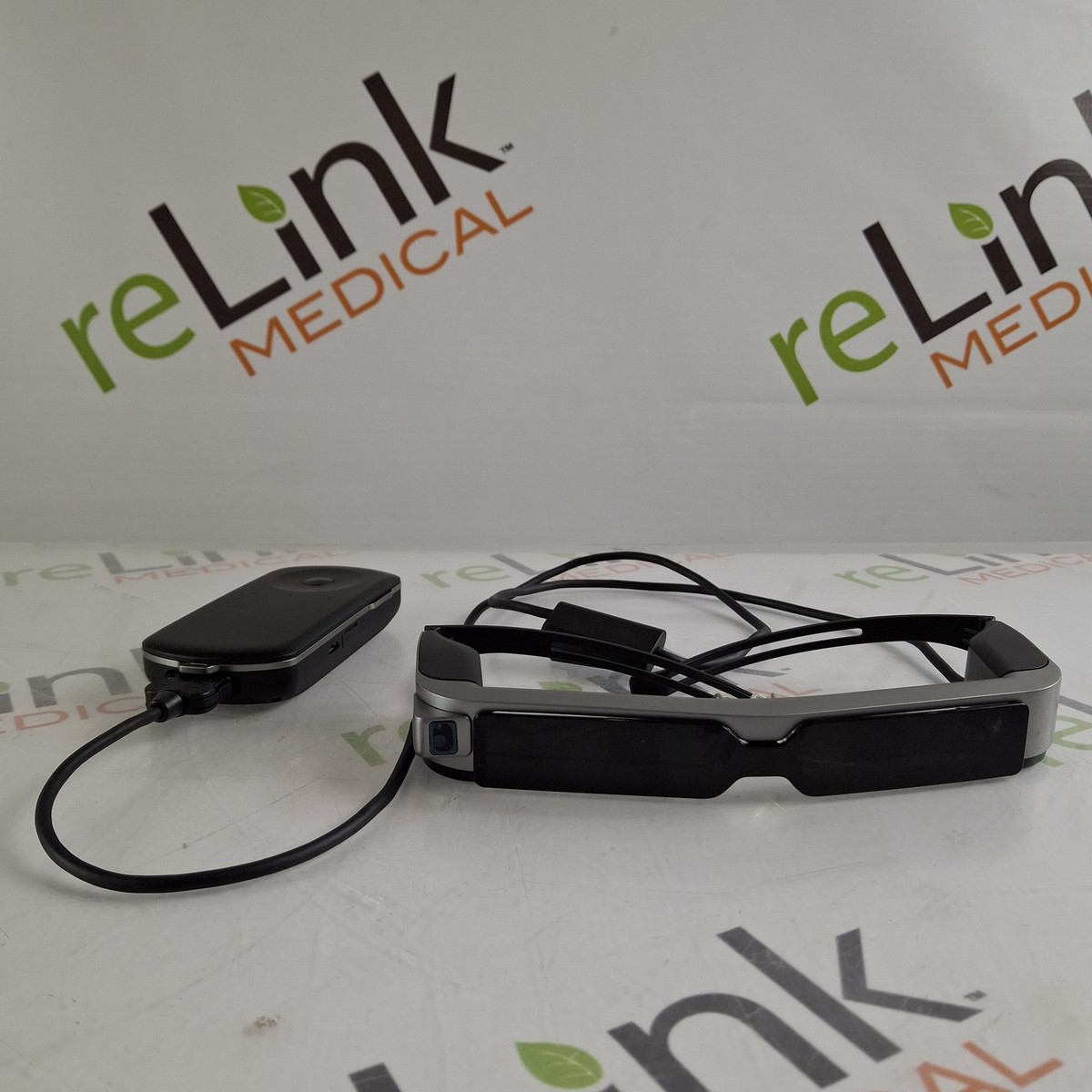 スマホアクセサリー EPSON MOVERIO BT-300 Moverio BT-300 Smart Glasses (AR/Developer Edition