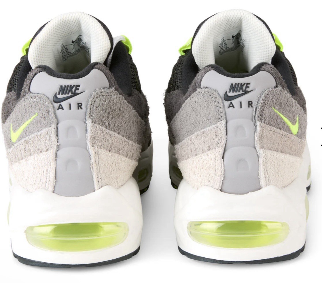 Size 7 - MoMA Exclusive Air Max 95 Neon Black | eBay Size 7 - MoMA Exclusive Air Max 95 Neon Black | eBay