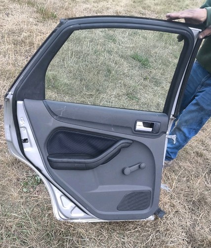 FORD FOCUS MK2 2005-2007 5DR Schrägheck Tür hinten Beifahrerseite links SILBER 2007 - Bild 3 von 5