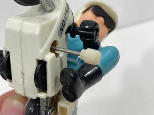RARE Vintage 80s Wind Up Toy Police Officer Traffic Motorcycle Rider - Picture 9 of 10