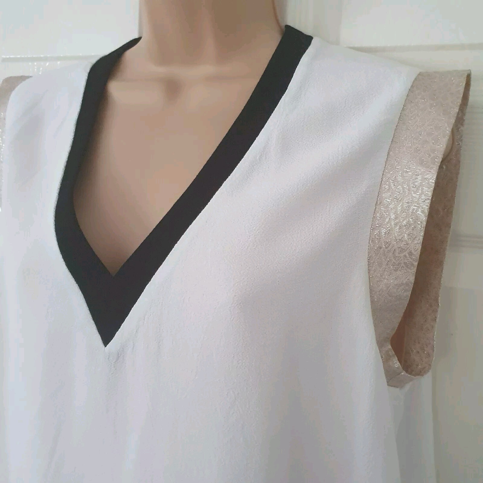 Maje Top Layered Beige Cream Black V Neck Size 2 UK 8 - 10 P2P 17" Summer 