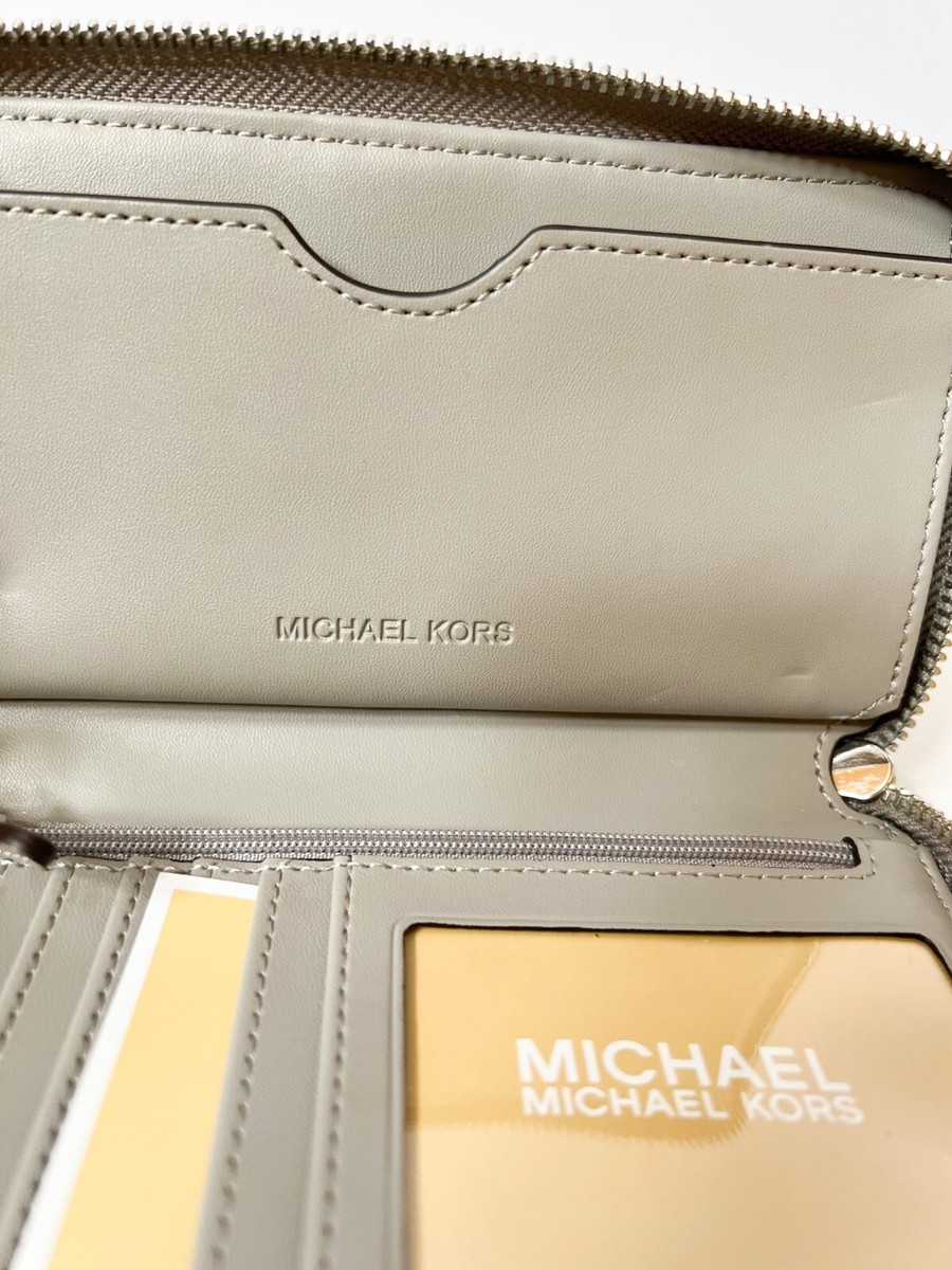 Michael Kors Jet Set Travel MF Phone Case Wallet Wristlet MK