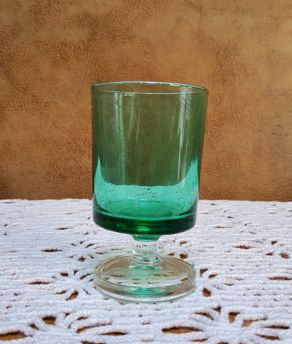 Vintage Arcoroc France Luminarc Cavalier Jade Green Sherry Cordial