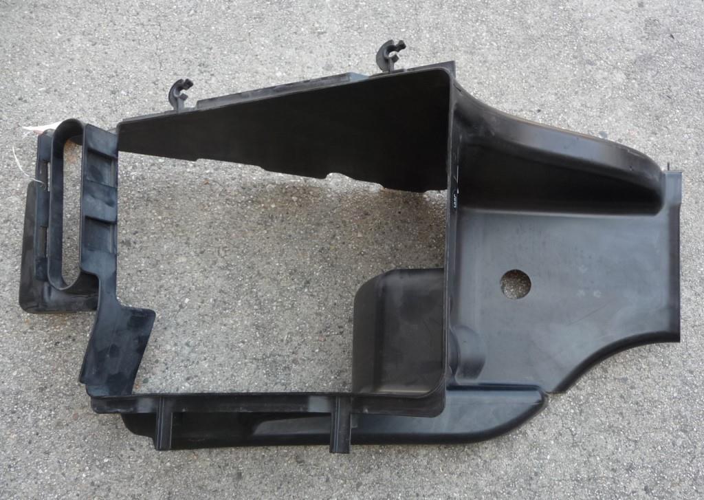 2016-2020 Bentley Bentayga Air Duct for Charge Air Cooler 36A117336B OEM A1