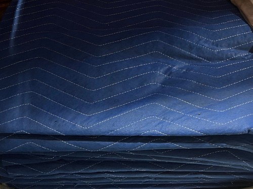 2 Pieces Moving Blankets Dual Sided 72"x80" Heavy Duty Professional Quality - Picture 2 of 3