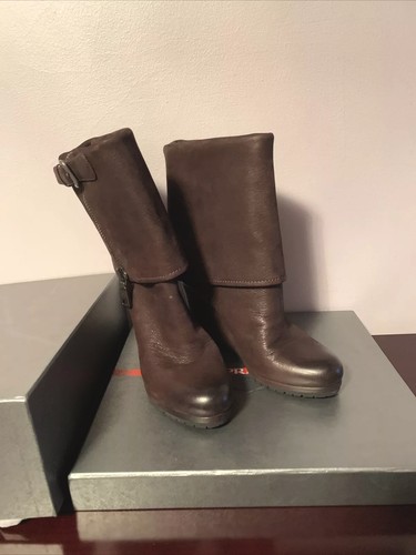 Brown Suede Wedge Boots Size 