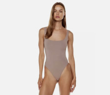 Aritzia Babaton Contour Deep Taupe Sleeveless Square Neck Bodysuit Sz L