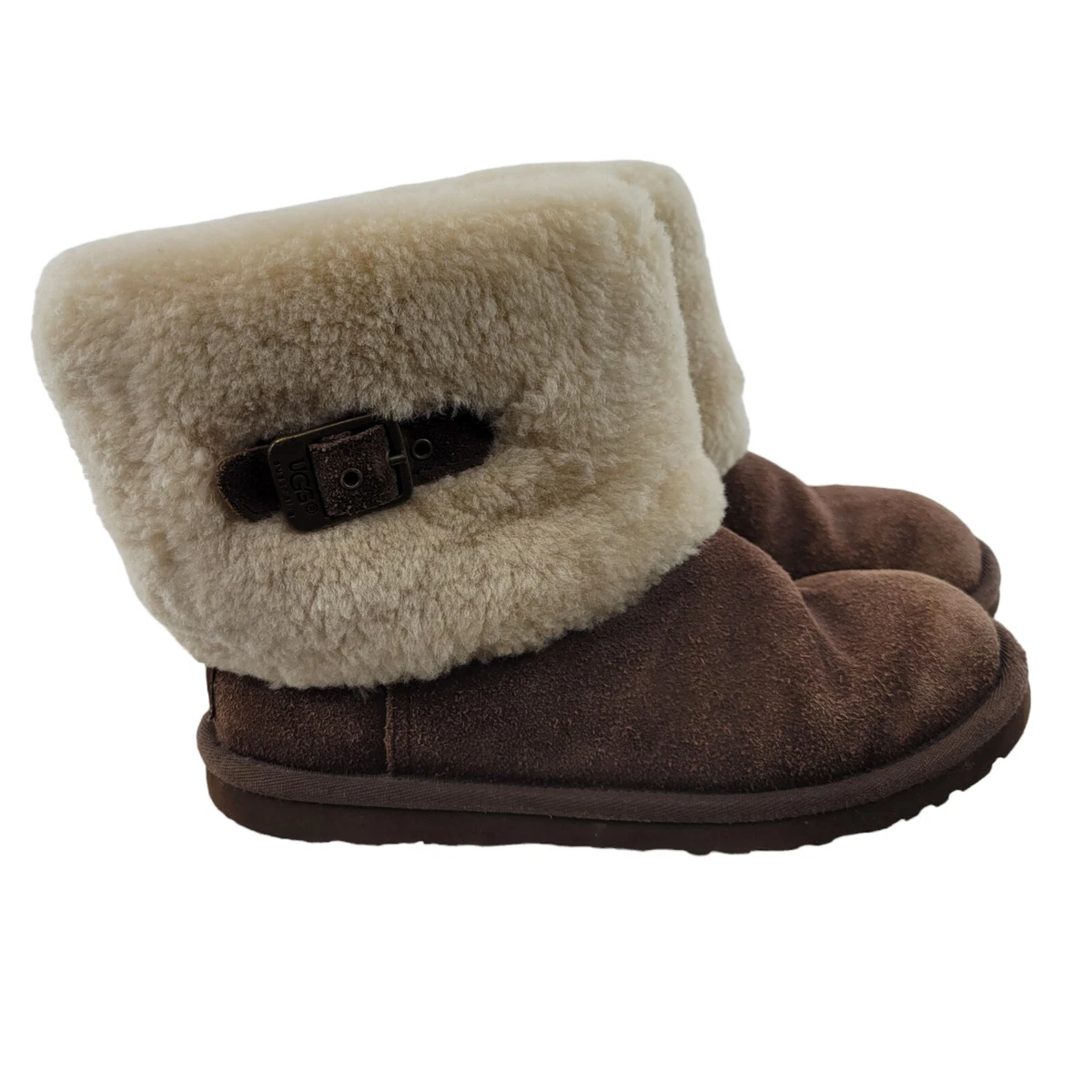 UGG Women s Ellie 1002741 Low Boots Size 6 Chocolate Brown Suede Sheepskin