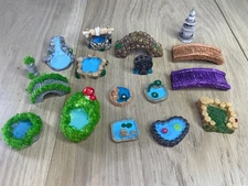17 Piece Fairy Garden Miniatures Decor Assorted Accessories Flocked Moss pieces
