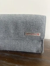 Air Canada Business First Class Gray Tweed w/ Red Amenity Tote Magnetic Bag