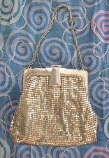  O Whiting  Davis Mesh Bag, Silver Metal