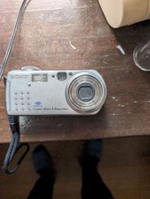 Sony Cyber-shot 3.2 Megapixel Compact Digital Camera Silver Untested