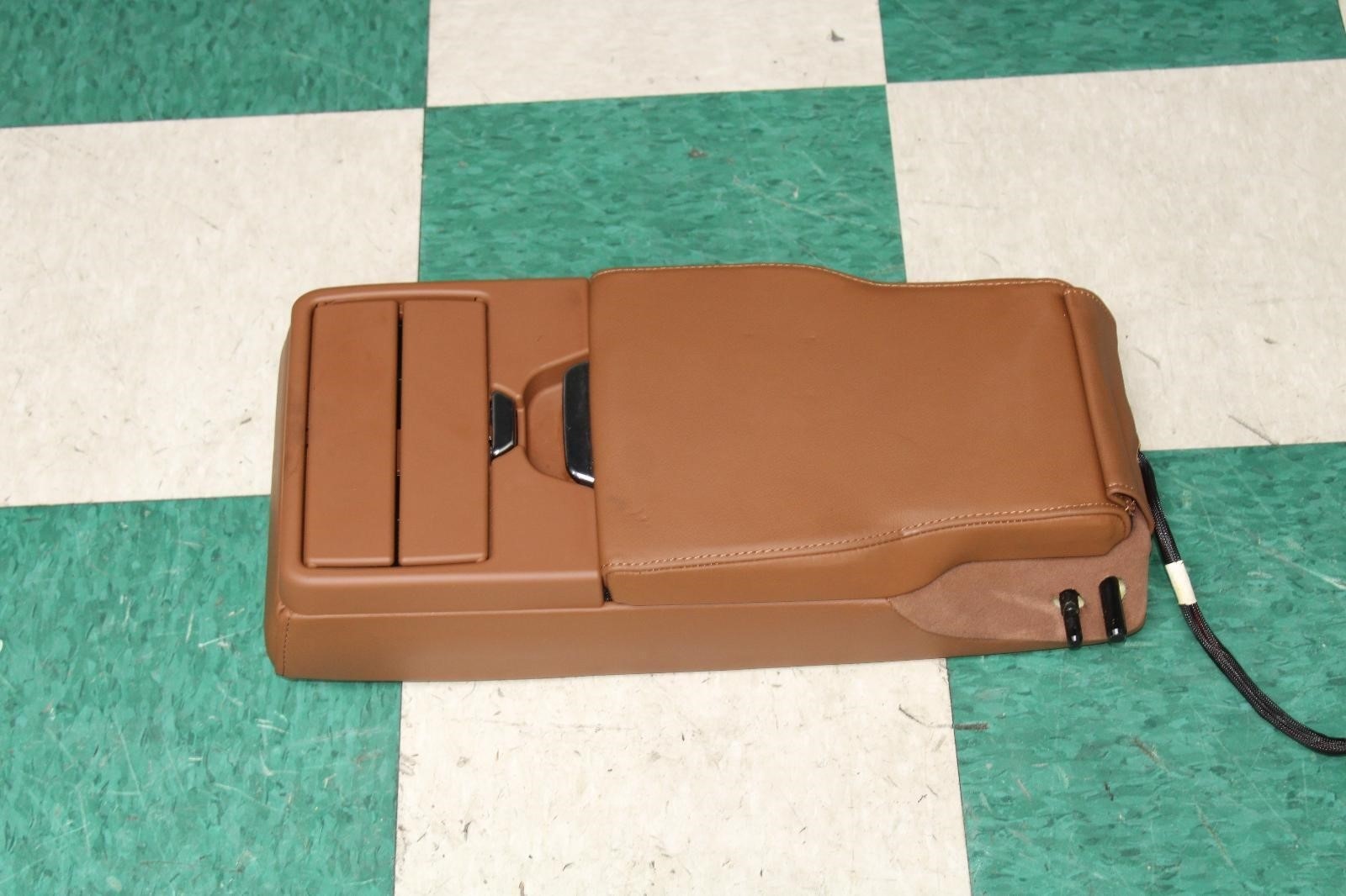 14-17 Ghibli Brown Leather Rear Second 2nd Row Armrest OEM Factory WTY Cover WTY