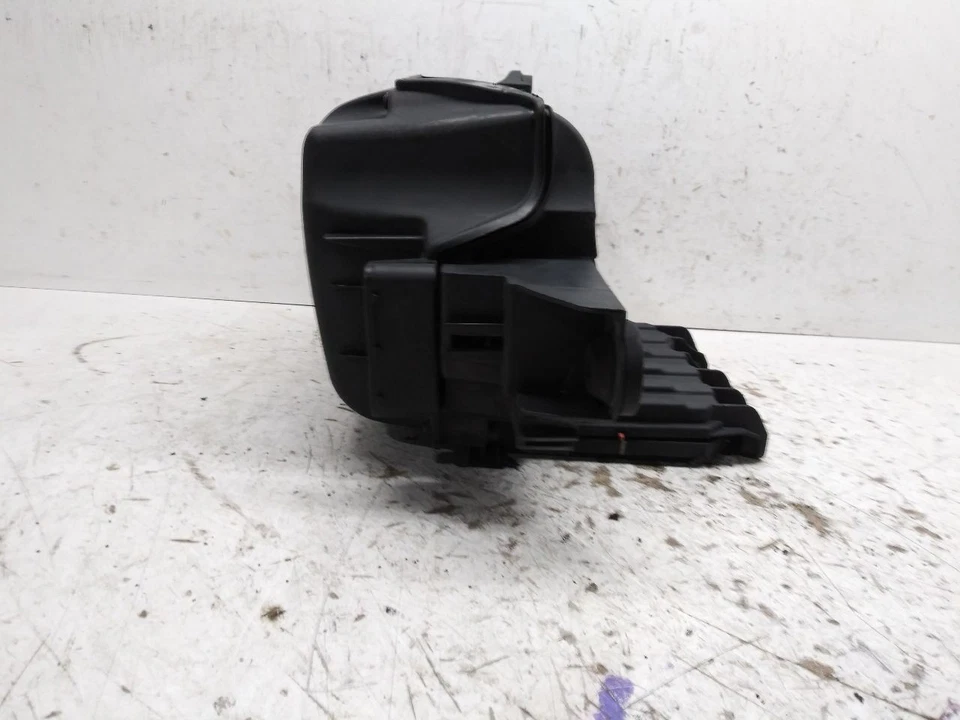 Infiniti Q60 2017 OEM conjunto de filtro de aire 2,0 L AWD se adapta a 17-18 A2740900701 Foto 4 de 4