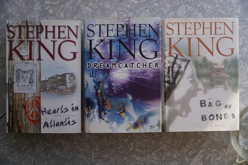 Stephen King Hardcover Book Lot Dreamcatcher Hearts Atlantis Bag Of Bones - Foto 10 di 10