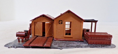 Cobertizo de mantenimiento vintage 1958 Revell escala HO #T-8022 - leer más abajo - LT | Condition: Used