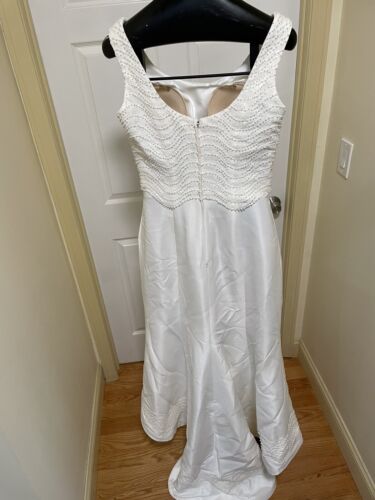 Abito da sposa e scialle taglia 10 della collezione Oleg Cassini conservato nella scatola! - Foto 3 di 10