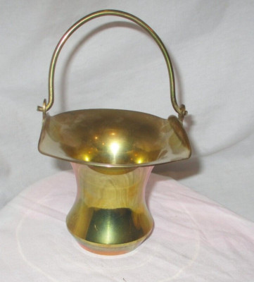 Brass basket movable handle midcentury modern easter catchall trinket