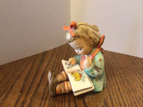 Goebel #8 Book Worm Hummel Figurine,W.Germany,used condition - Picture 2 of 16