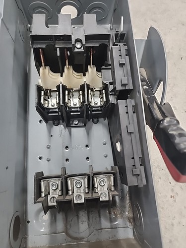 SQUARE D H361 30 AMP FUSIBLE HEAVY DUTY SAFETY SWITCH 600 VAC/VDC MULTIPLE AVAIL - Picture 3 of 3