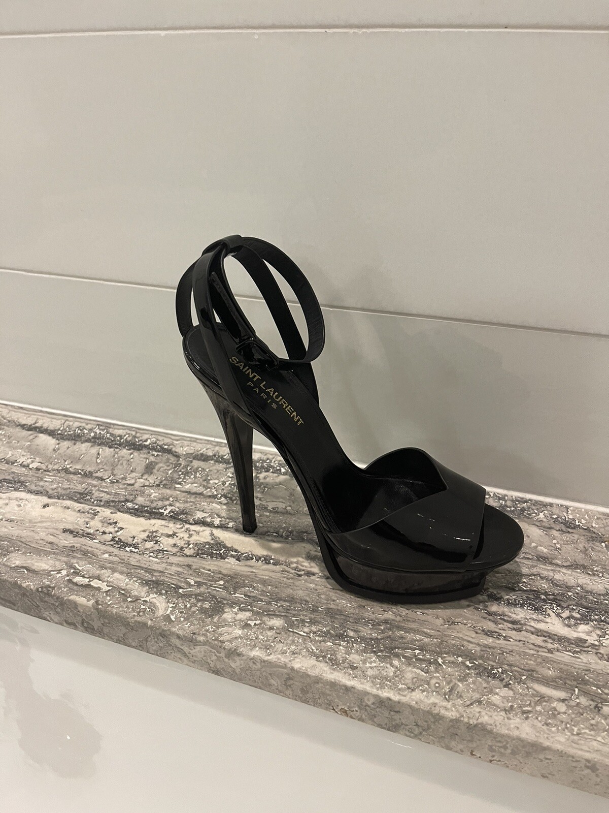 Saint Laurent Grey Patent Sandals Tribute Patent Leather Sandal
