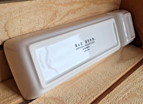 Rae Dunn~"CHIC"~Maquillaje/Pincel~Plato dividido/Organizador~NUEVO - Imagen 5 de 6