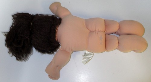 1982 Cabbage Patch Kids Lot / Dolls, Documents, Clothing etc PLEASE READ - Picture 10 of 24