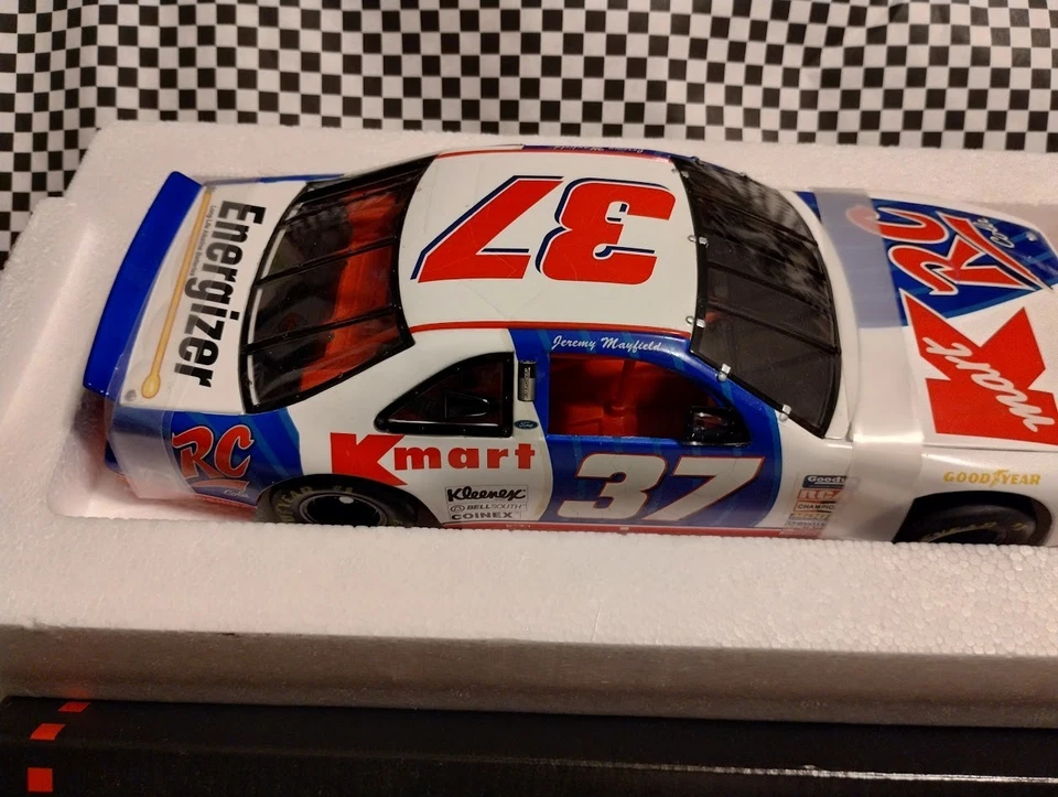 1/18 ERTL Prestige nascar No37 Джереми Мэйфилд K-Mart RC Cola - Изображение 2 из 4
