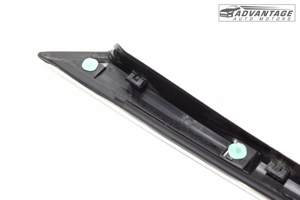 2014-2019 CADILLAC CTS SEDAN RIGHT SIDE BODY ROOF MOLDING STRIP CHROME OEM - Image 4 of 4