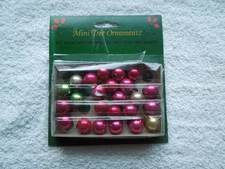 VINTAGE BOX OF 24 SMALL  1/2" ROUND  CHRISTMAS ORNAMENTS - FEATHER TREE