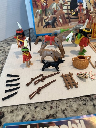 Vintage Playmobil 3733 Indianerdorf/Tipi 99% Originalverpackt - Bild 2 von 11
