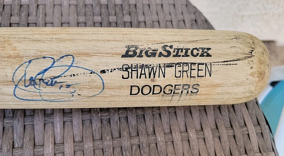 Shawn Green Game Used Autographed Bat 2000-2004 Los Angeles Dodgers  COA JSA - Image 2 of 4