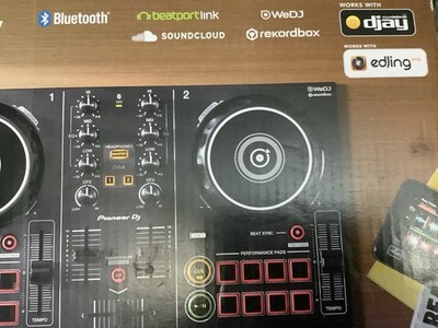Pioneer DDJ200 2-Channel Double Deck DJ Controller - Black for