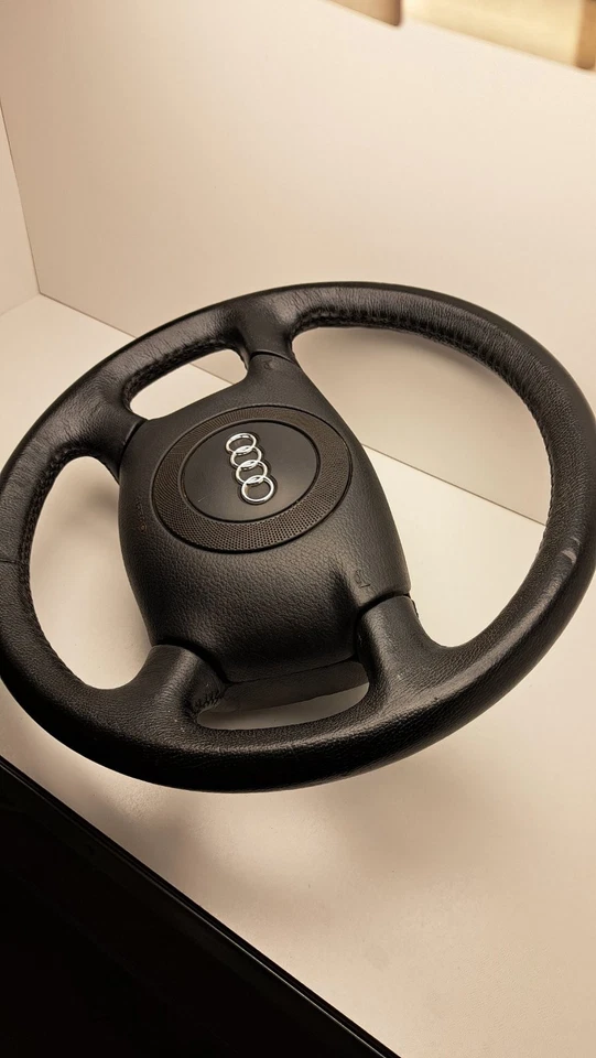 Audi A4 B5 8D Lenkrad Airbaglenkrad Hupenknopf Hupe *komplett* - Bild 4 von 4