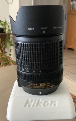 Nikon NIKKOR 18-140mm f/3.5-5.6G AF-S ED VR Zoom Len