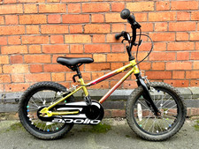 Apollo Neo Kids Bike 16 Inch wheels