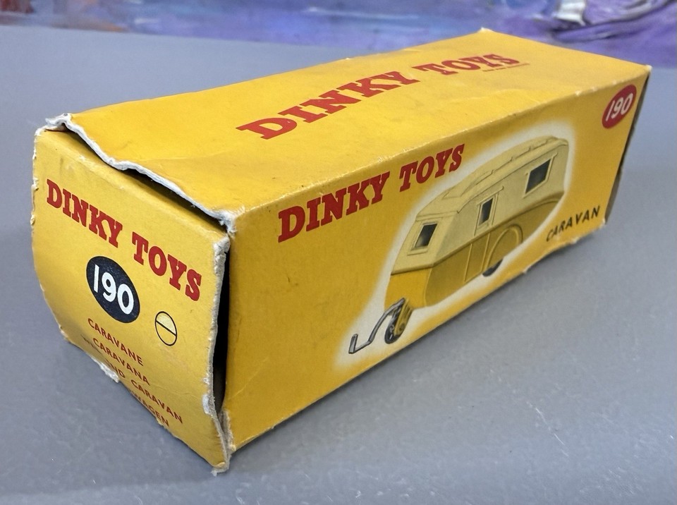 Ancienne Dinky Toys 811 Caravane - Meccano Made in France