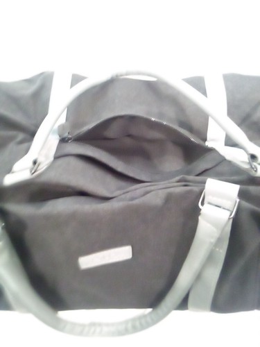 Bella Russo 24 Zoll schwarz & grau Canvas Wochenendtasche brandneu - Bild 6 von 6