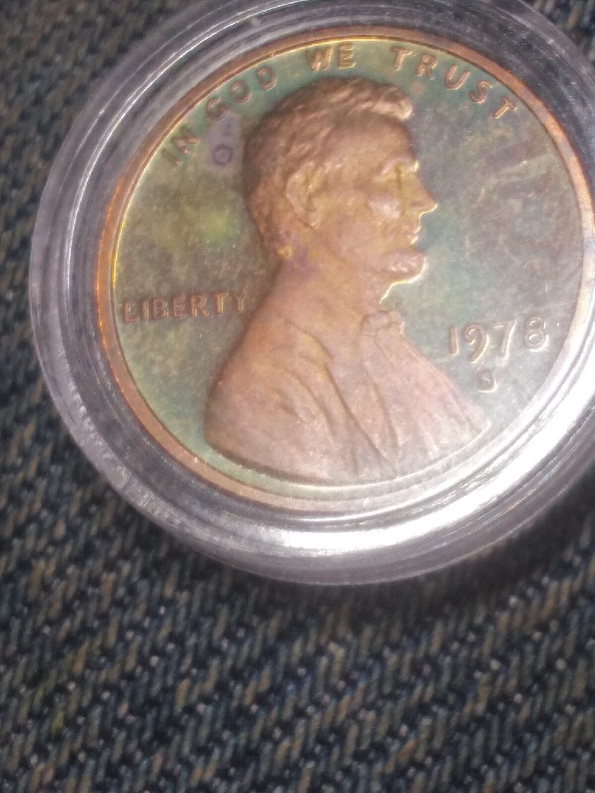 Picture 4 of 24