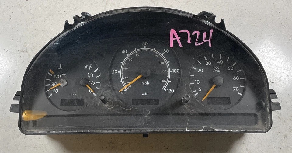 Mercedes-Benz ML320 ML430 1998-2001 velocímetro grupo 137 k A 163 540 23 47 Foto 4 de 4