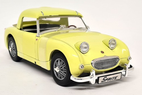 Revell 1/18 Austin Healey Sprite Frogeye 1958 gelb Druckguss Maßstab Modellauto