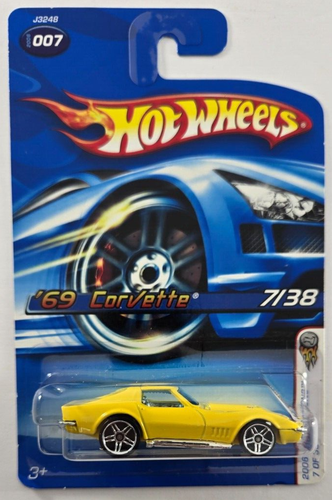 2006 Hot Wheels #007 '69 CORVETTE First Editions YELLOW 7/38 NM