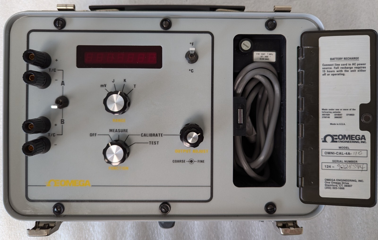 OMEGA OMNI-CAL PORTABLE TEMPERATURE CALIBRATOR & SIMULATOR - OMNI-CAL-4A-110