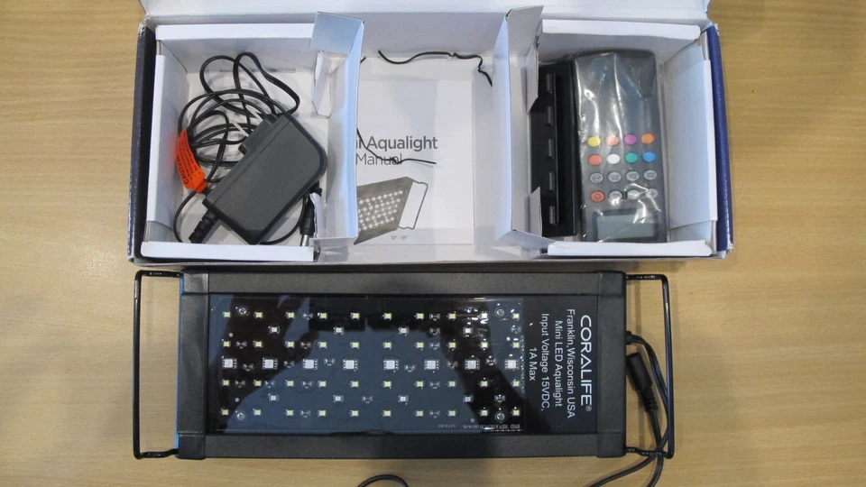 Coralife Aqualight Mini Aquarium LED Light Fixture - 12"-18" - Fresh Salt water - Image 2 of 3