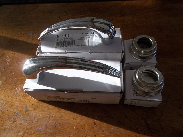 MAC'S ANTIQUE AUTO PARTS INSIDE CHROME DOOR HANDLES AND ESCUTCHEON 48