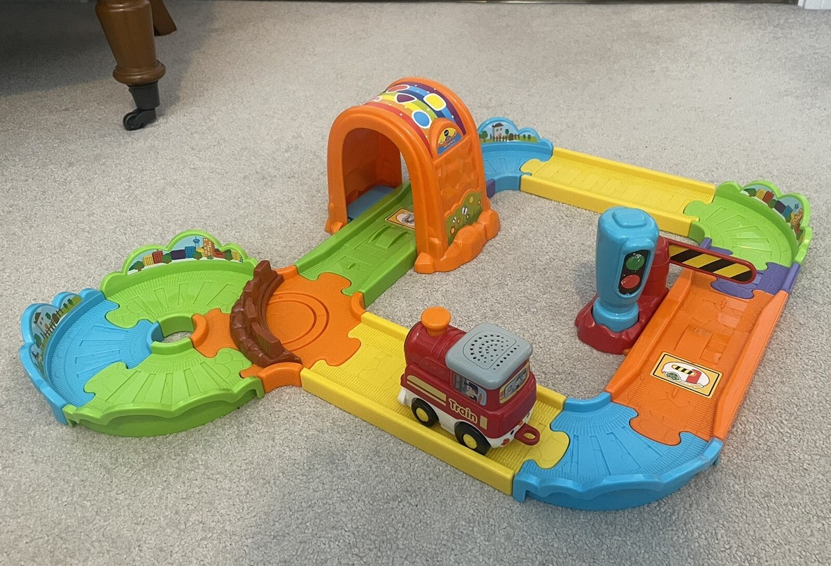 Vtech Go! Go! Smart Wheels - Choo-Choo Train Playset