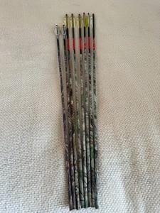 Carbon Express Maxima Carbon Arrows Lot of 8