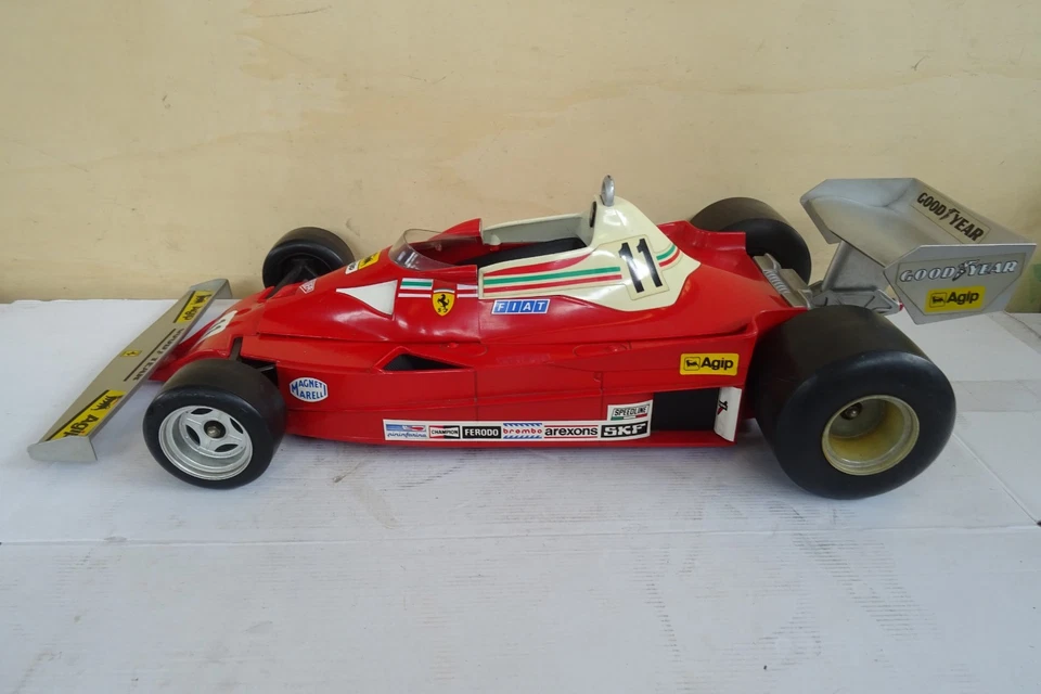 Modellino Ferrari 312 T2 F1 Toschi Polistil scala 1:6 Niki Lauda - Immagine 3 di 4