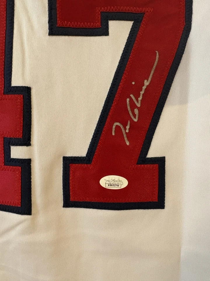 Tom Glavine HOF Autographed Braves Jersey JSA Certified - Image 3 of 4